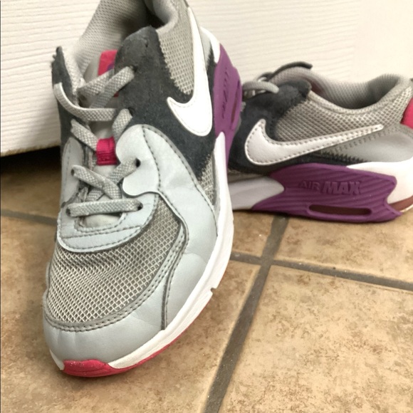 Air Max Nike Sneakers - Picture 6 of 9